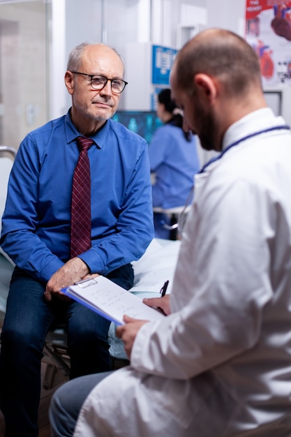 Urologie în Năvodari - consultație la Clinica Lotus